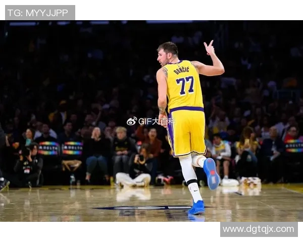 湖人不敌掘金：约基奇28+12+13+9失误 东契奇27+11+7老詹里程悲